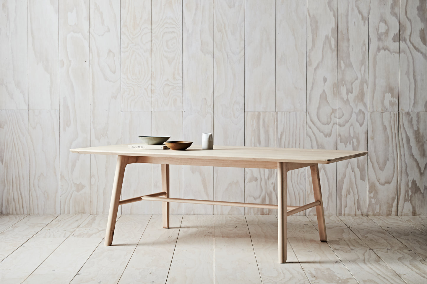 Moya Dining Table