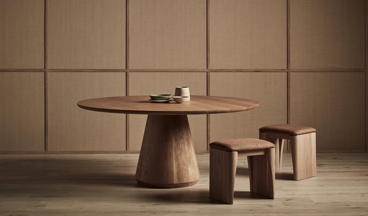 Kinoko Dining Table