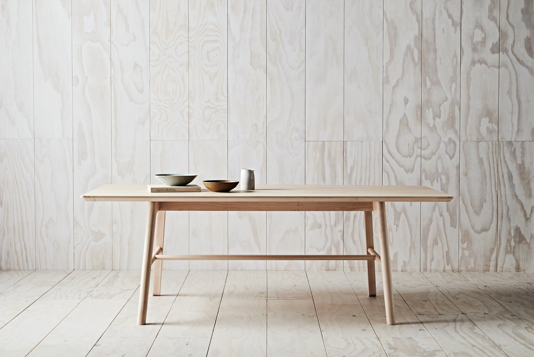 Moya Dining Table