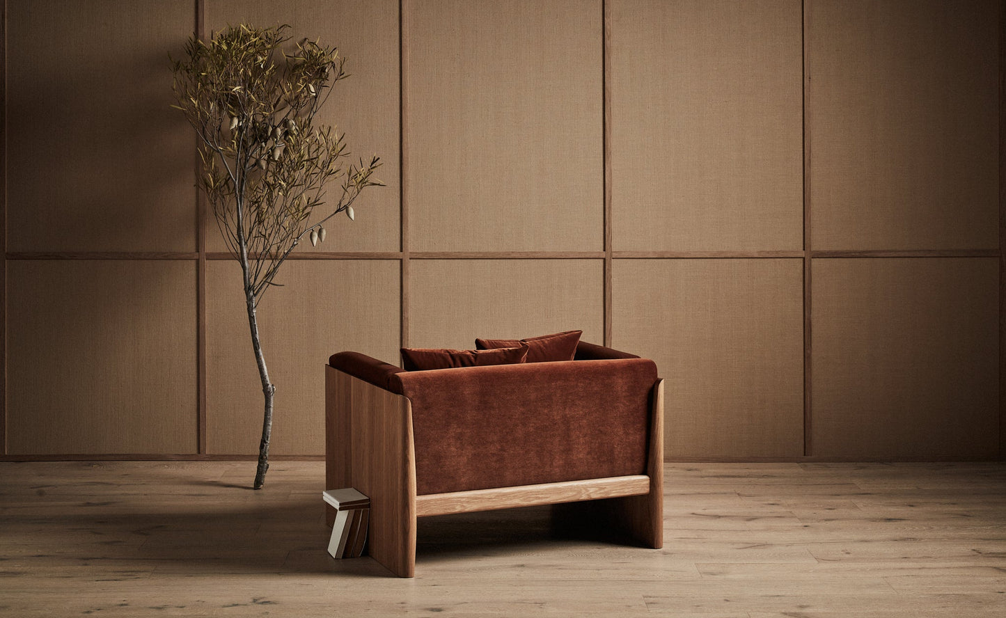 Maru Armchair