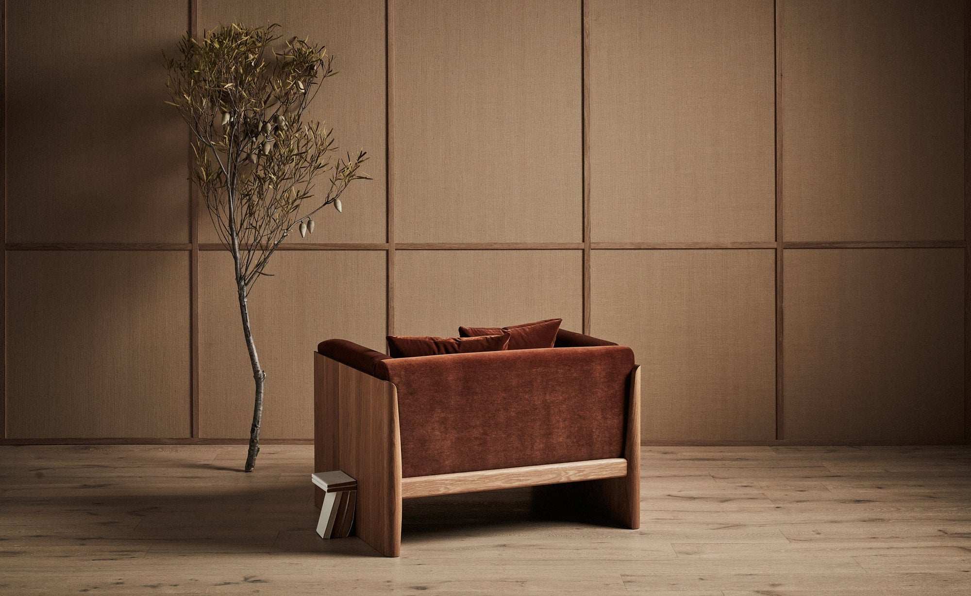 Maru Armchair