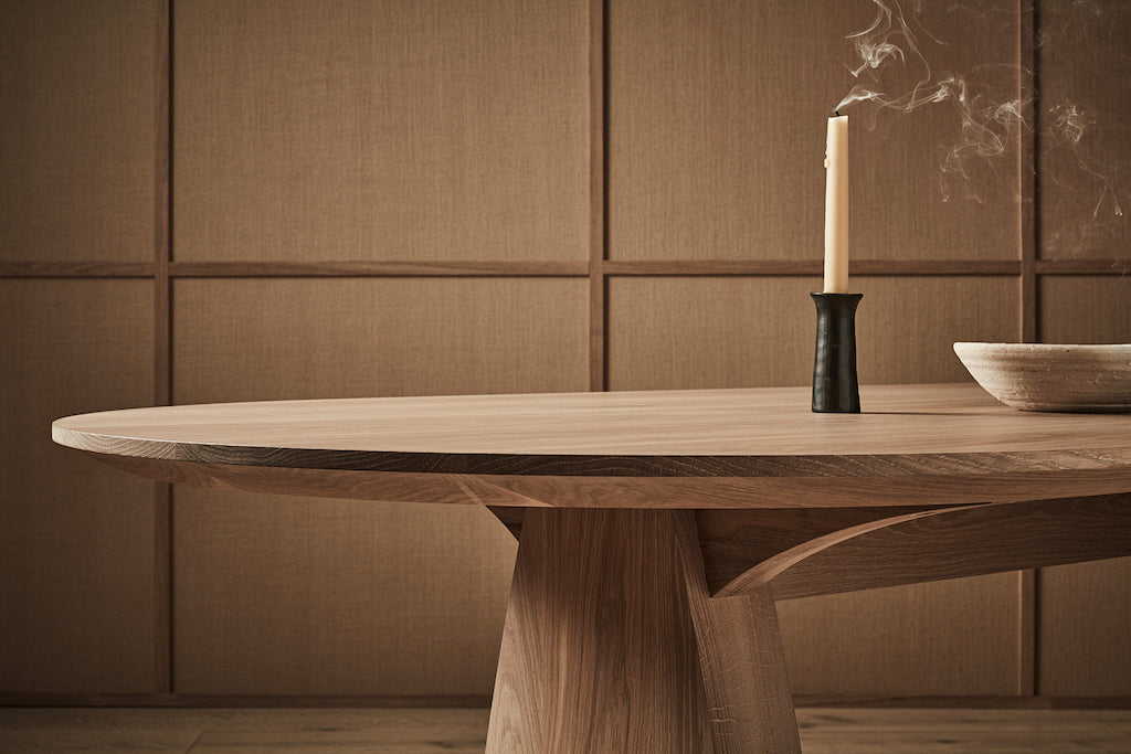 Sala Dining Table