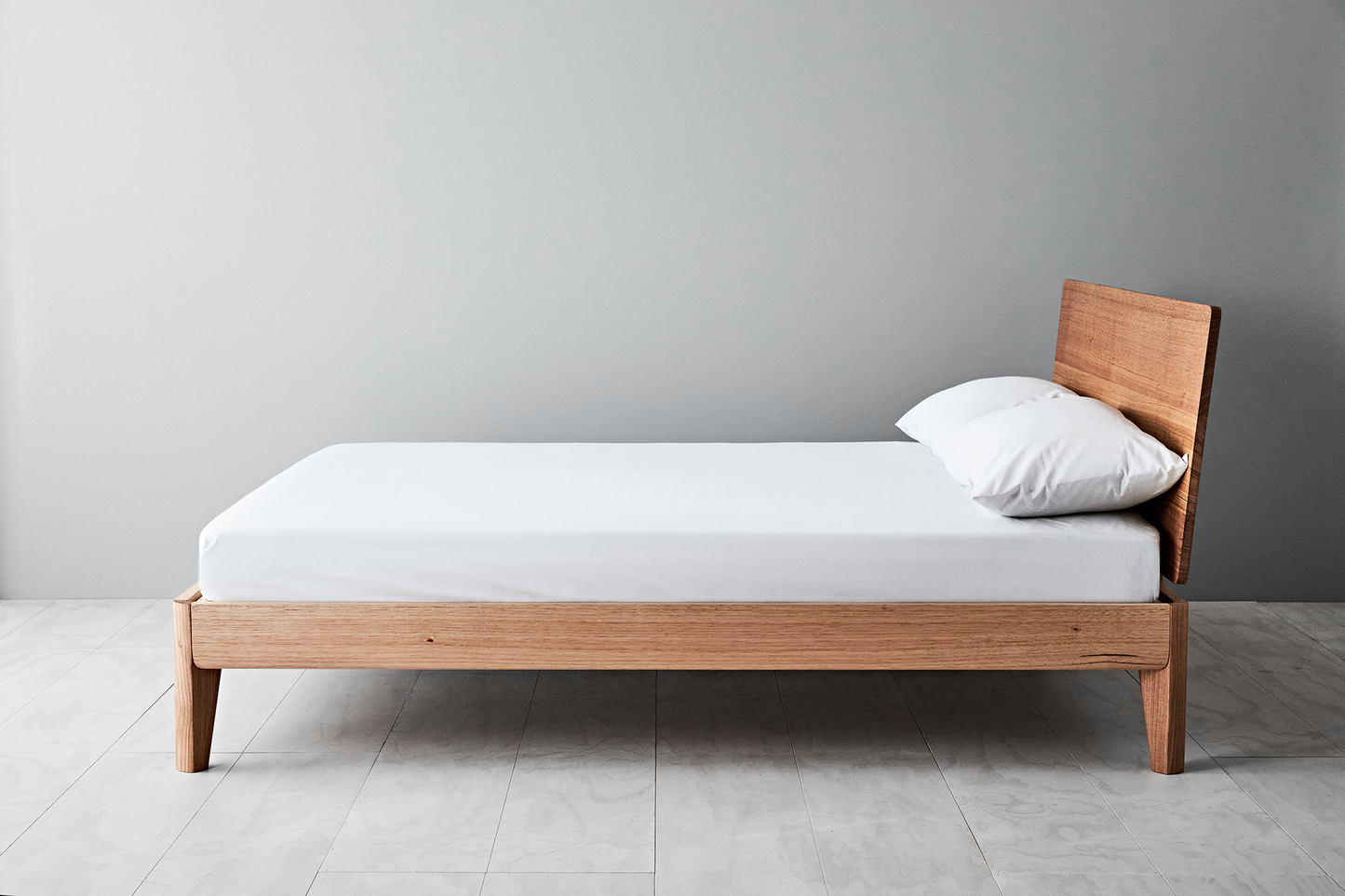 Kuri Bed