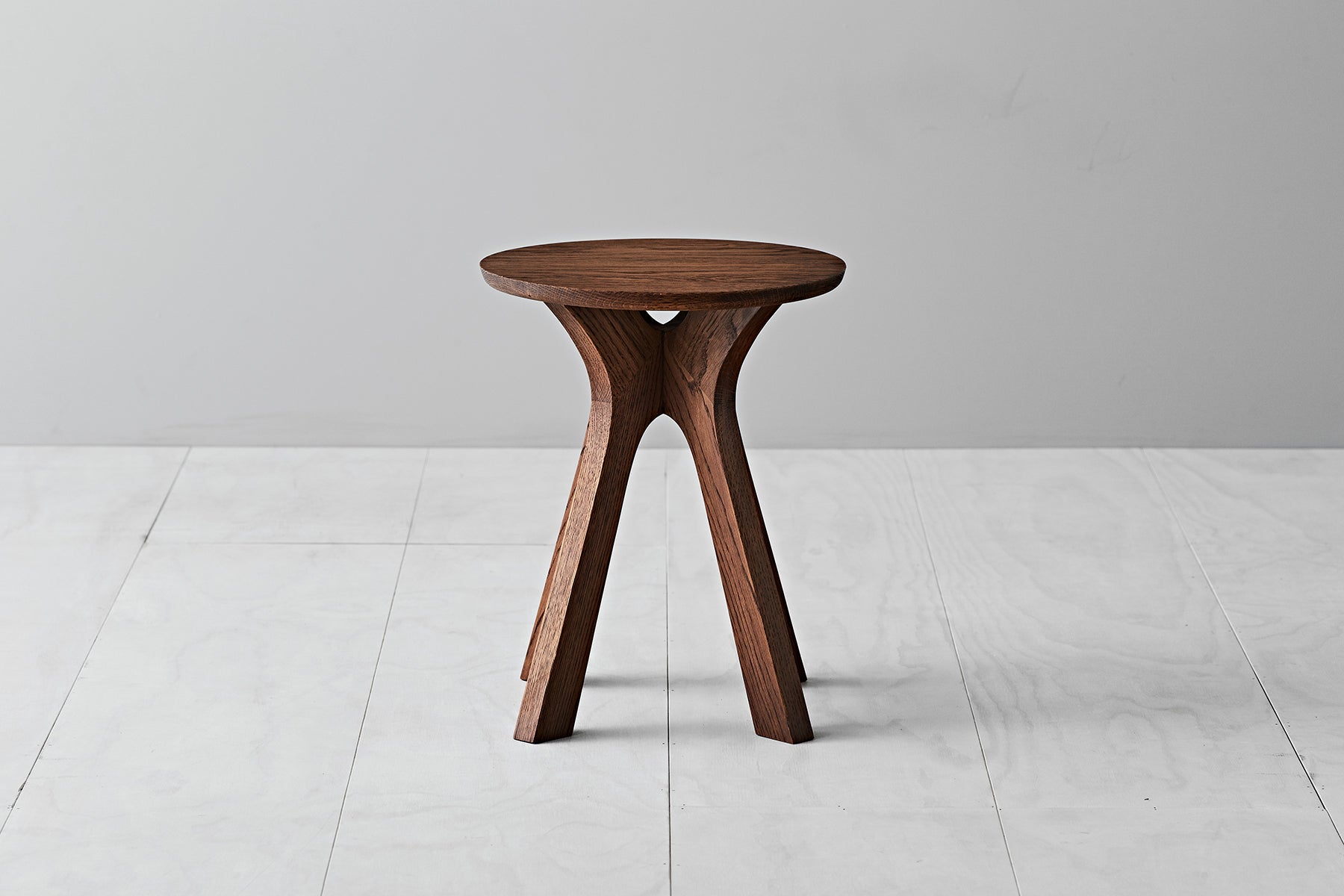Lyssna Stool