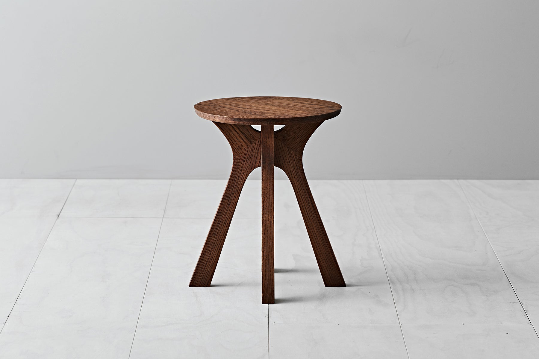 Lyssna Stool