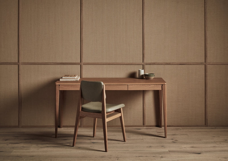 Polly Desk
