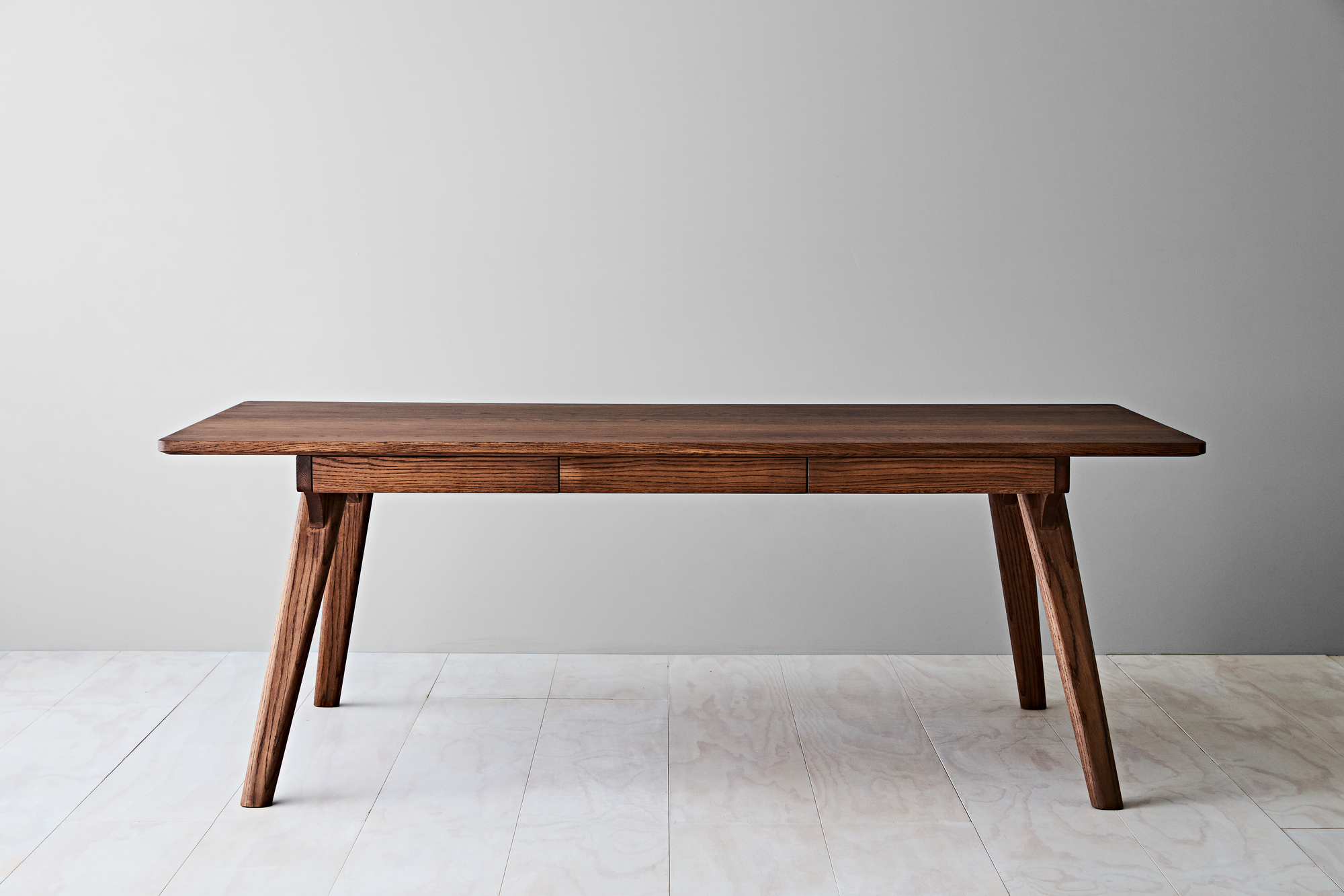Rima Dining Table