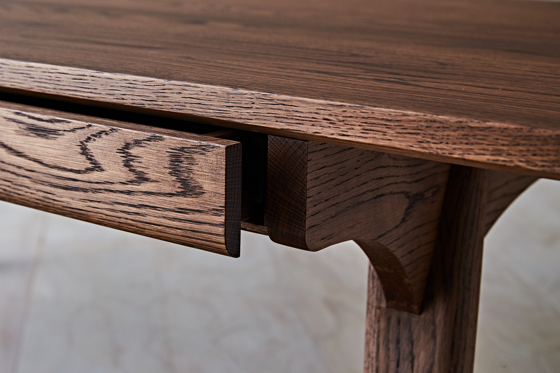 Rima Dining Table