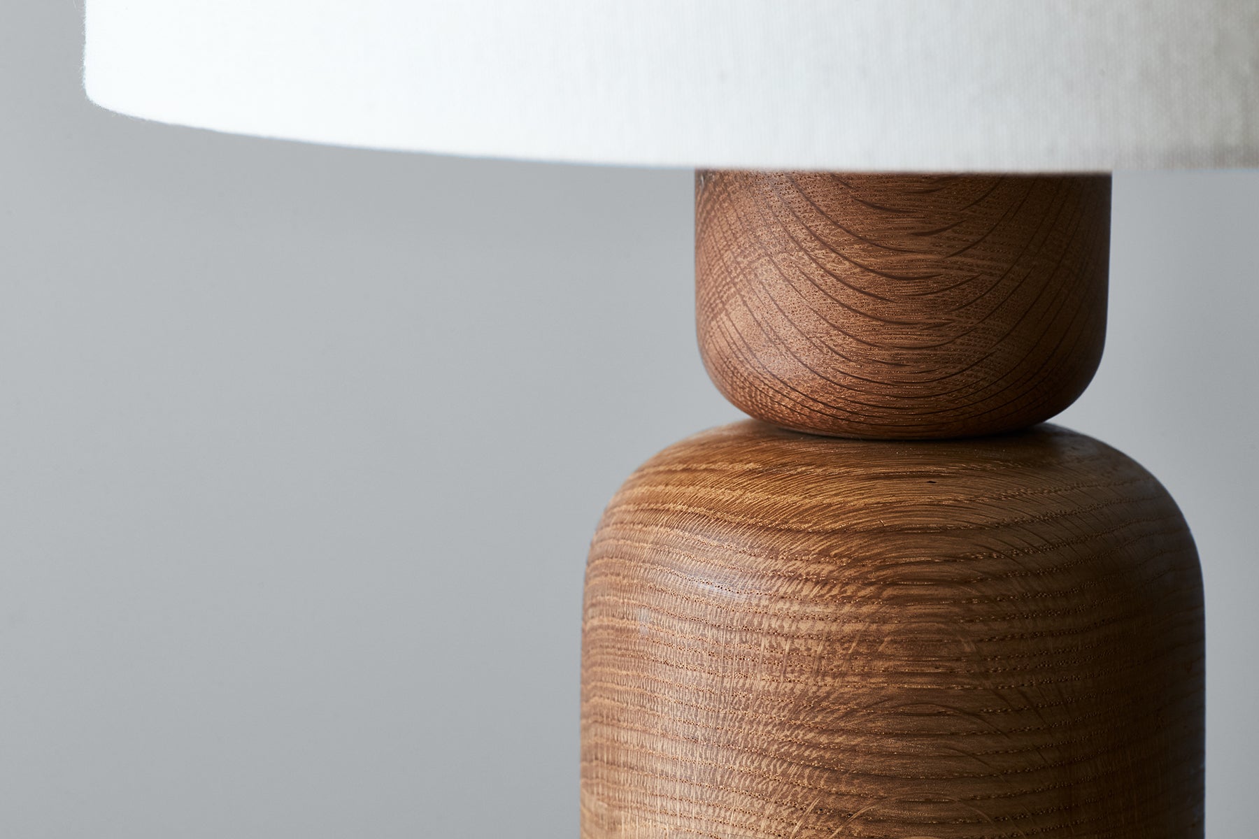 Tote Table Lamp