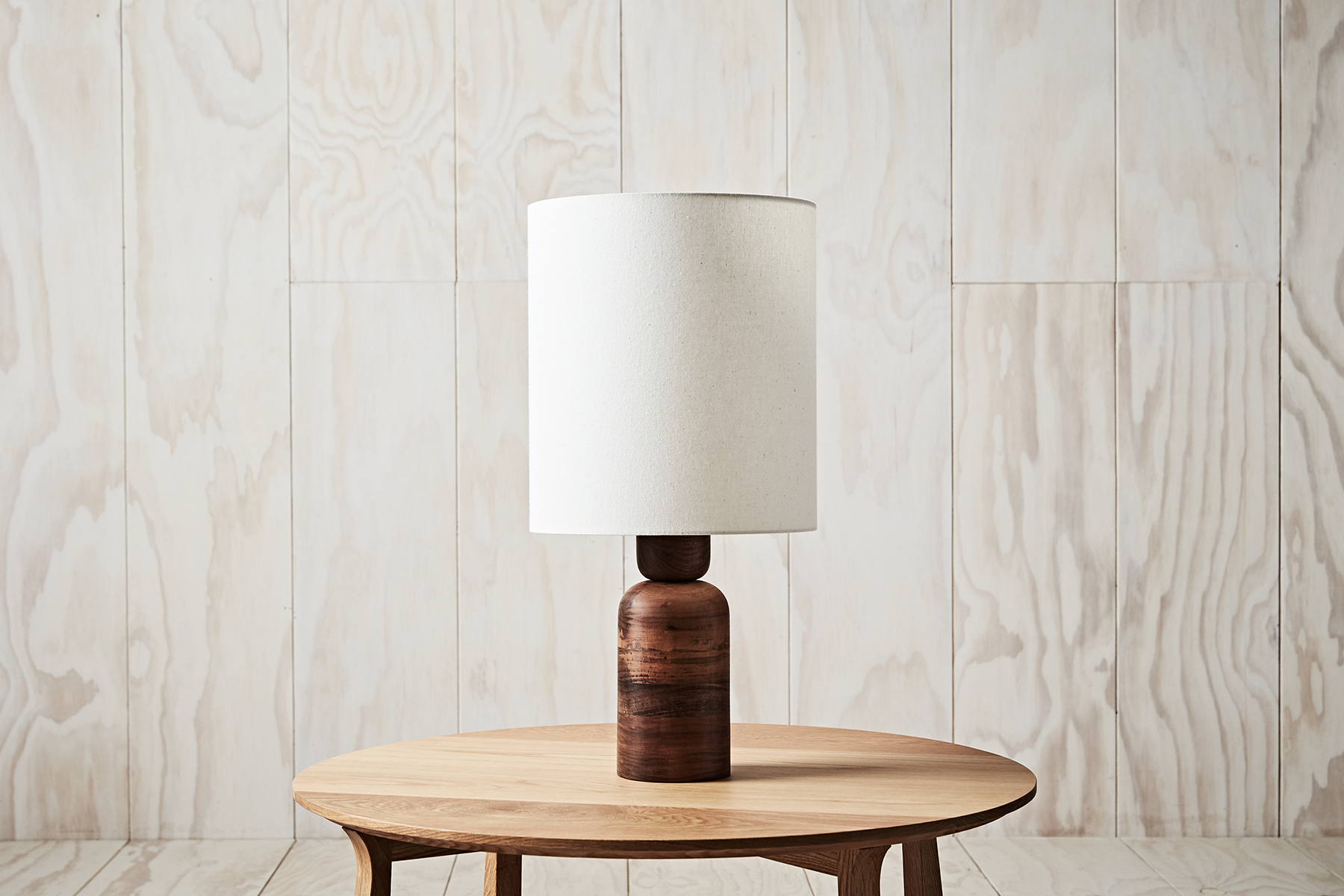Tote Table Lamp
