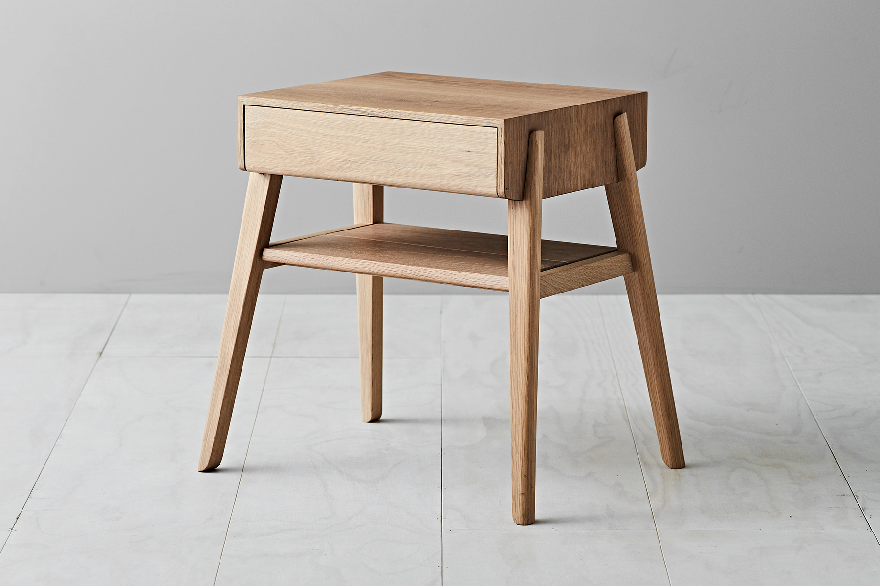 Tuki Bedside