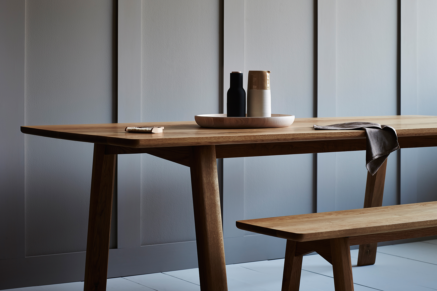 Waka Dining Table