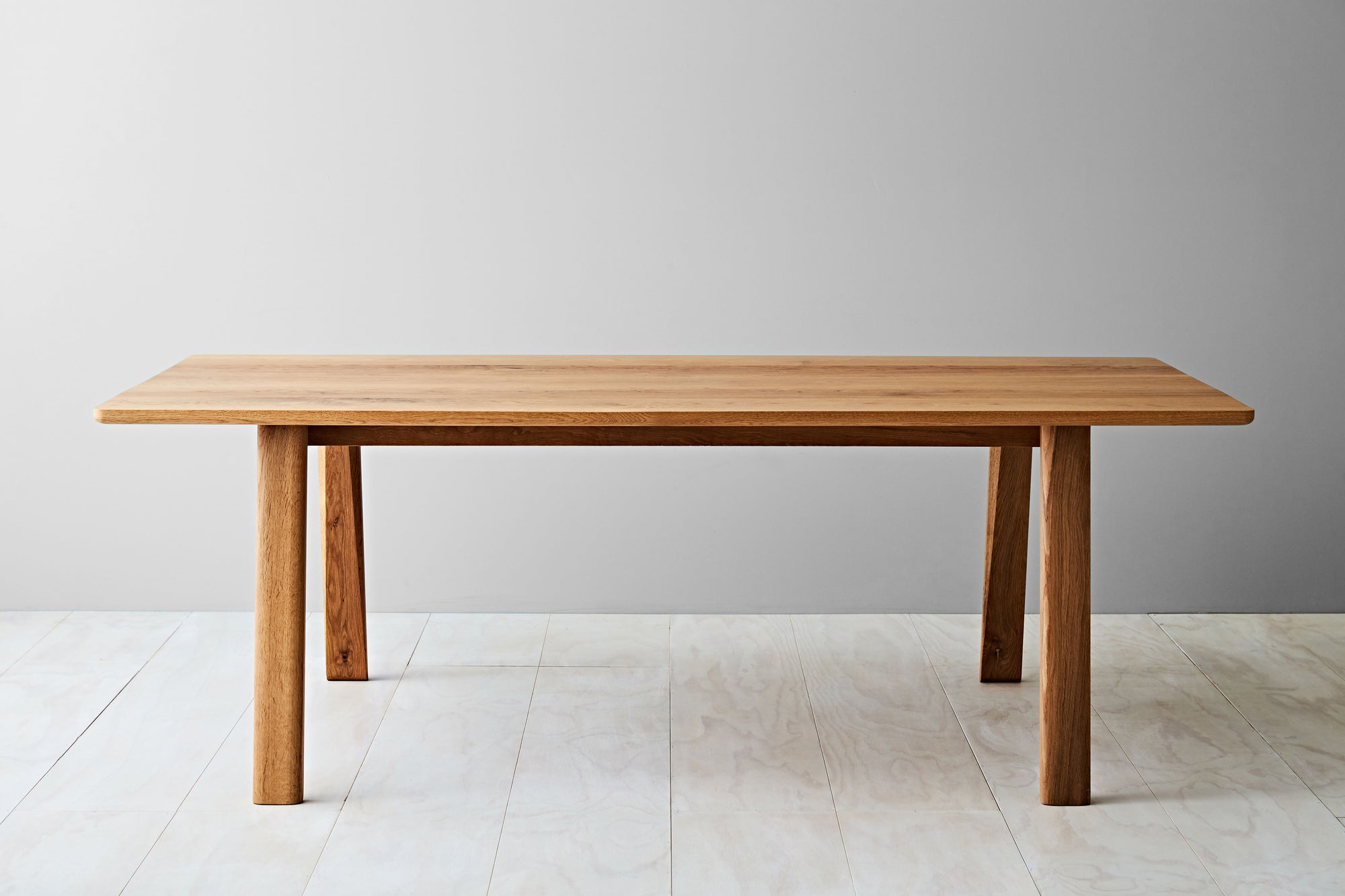 Waka Dining Table