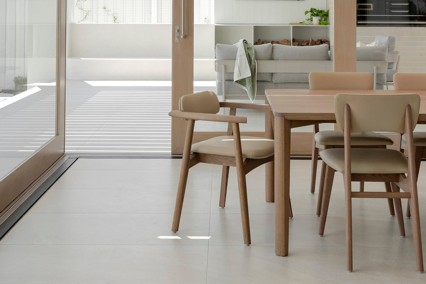 Lumi Dining Chair